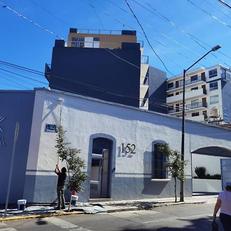 Luxury Flat In Guadalajara Apartment Exterior photo